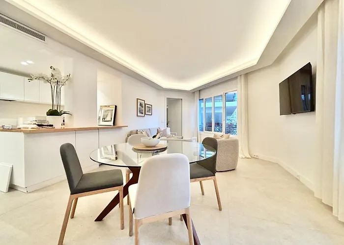 2x2 Bedrooms - 24p3 Appartement *